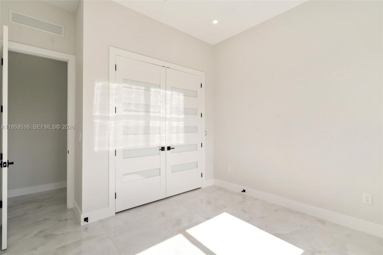 862 Cardinal Ln, Key Largo, FL 33037 Photo