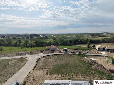 16603 Benjamin Street, Bennington, NE 68007