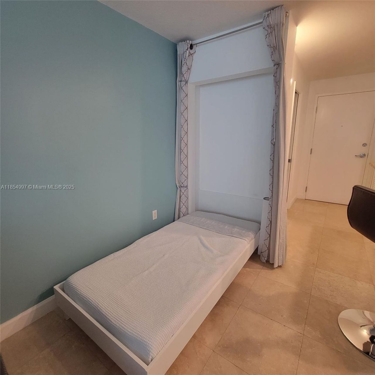 6917 Collins Ave, Unit 408, Miami Beach, FL 33141 Photo