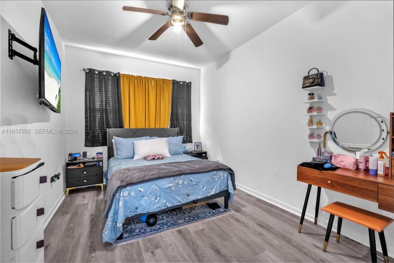 1429 SE 26th Ave, Homestead, FL 33035 Photo