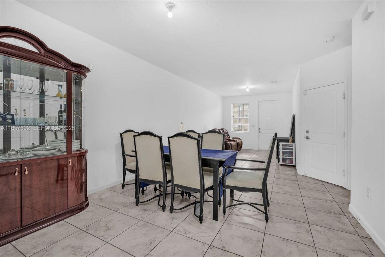 1429 SE 26th Ave, Homestead, FL 33035 Photo
