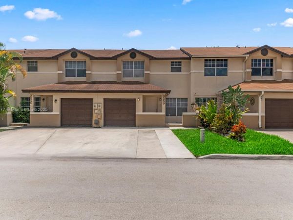 3358 NW 198th Ter, Miami Gardens, FL 33056