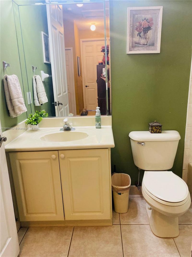 7760 NW 163rd St, Miami Lakes, FL 33016 Photo