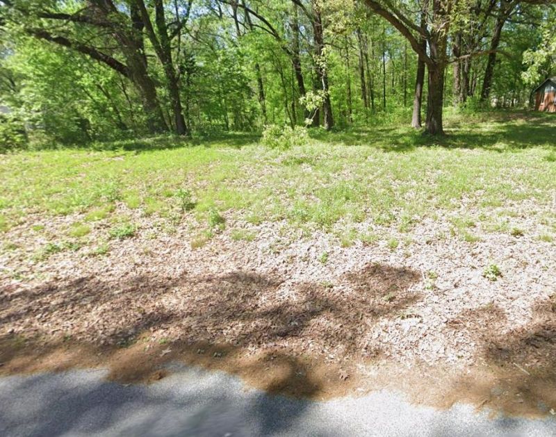 1390 North Dr, Memphis, TN 38109 Main Photo