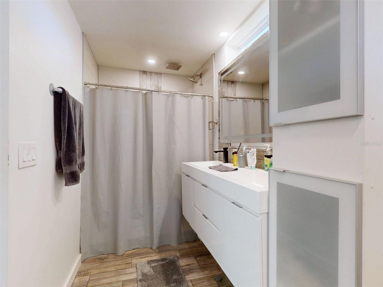 811 E 10th Avenue, New Smyrna Beach, FL 32169 Photo