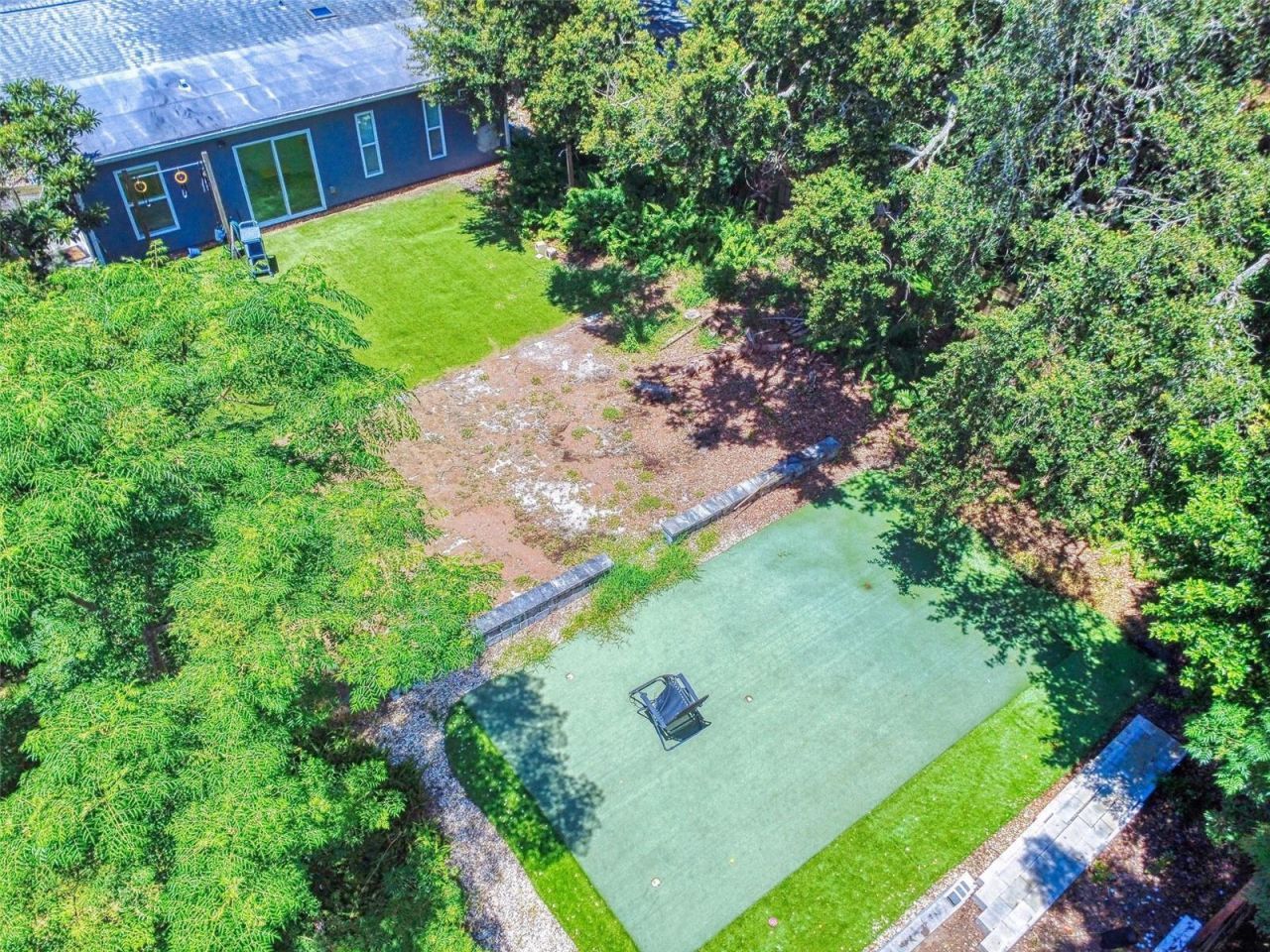 811 E 10th Avenue, New Smyrna Beach, FL 32169 Photo