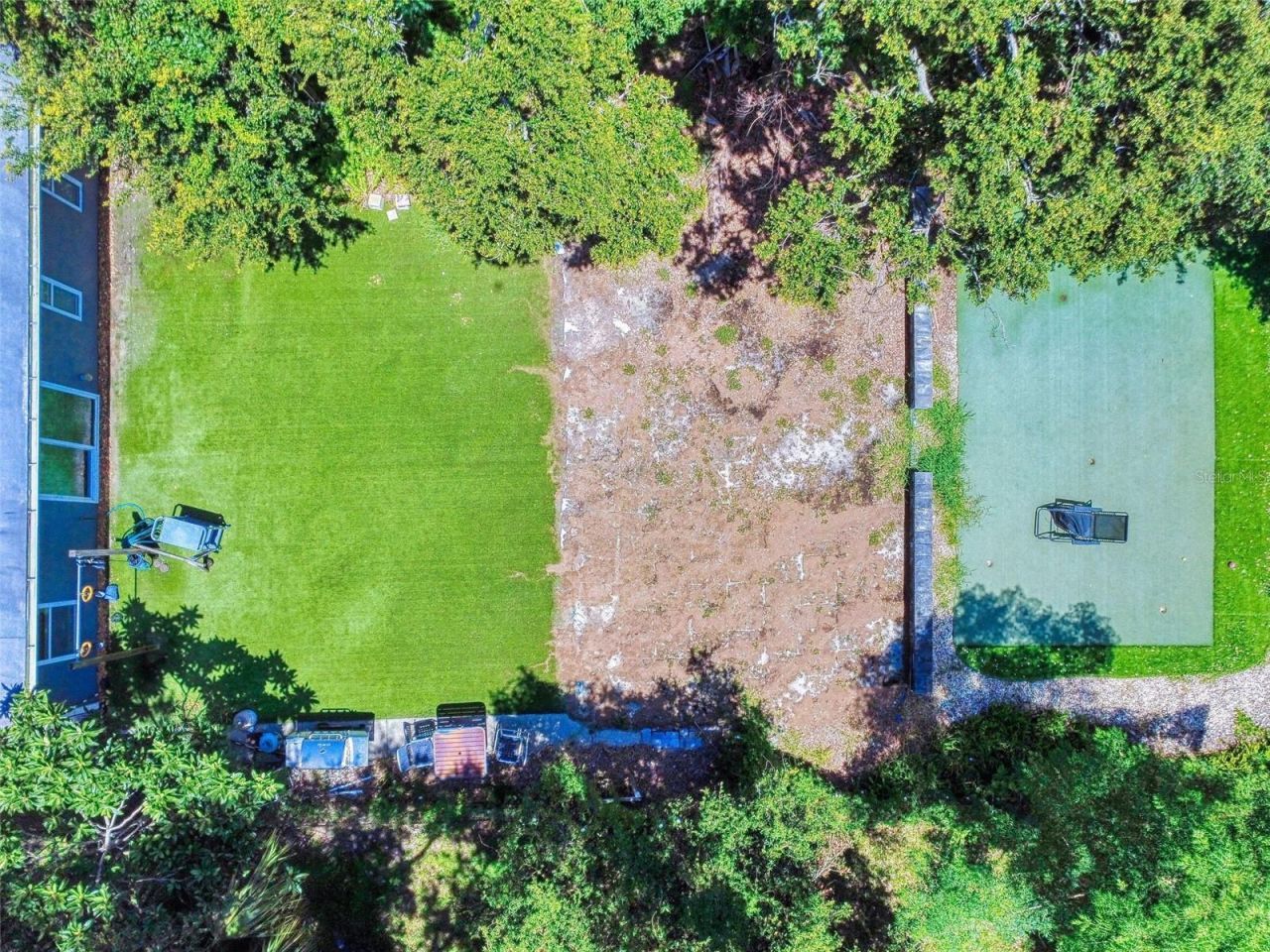 811 E 10th Avenue, New Smyrna Beach, FL 32169 Photo