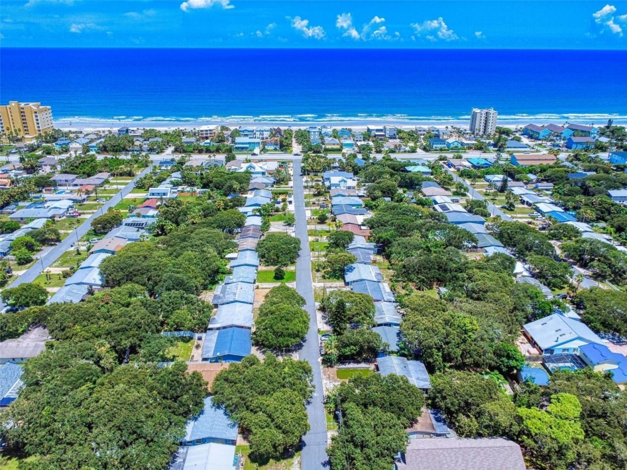 811 E 10th Avenue, New Smyrna Beach, FL 32169 Photo