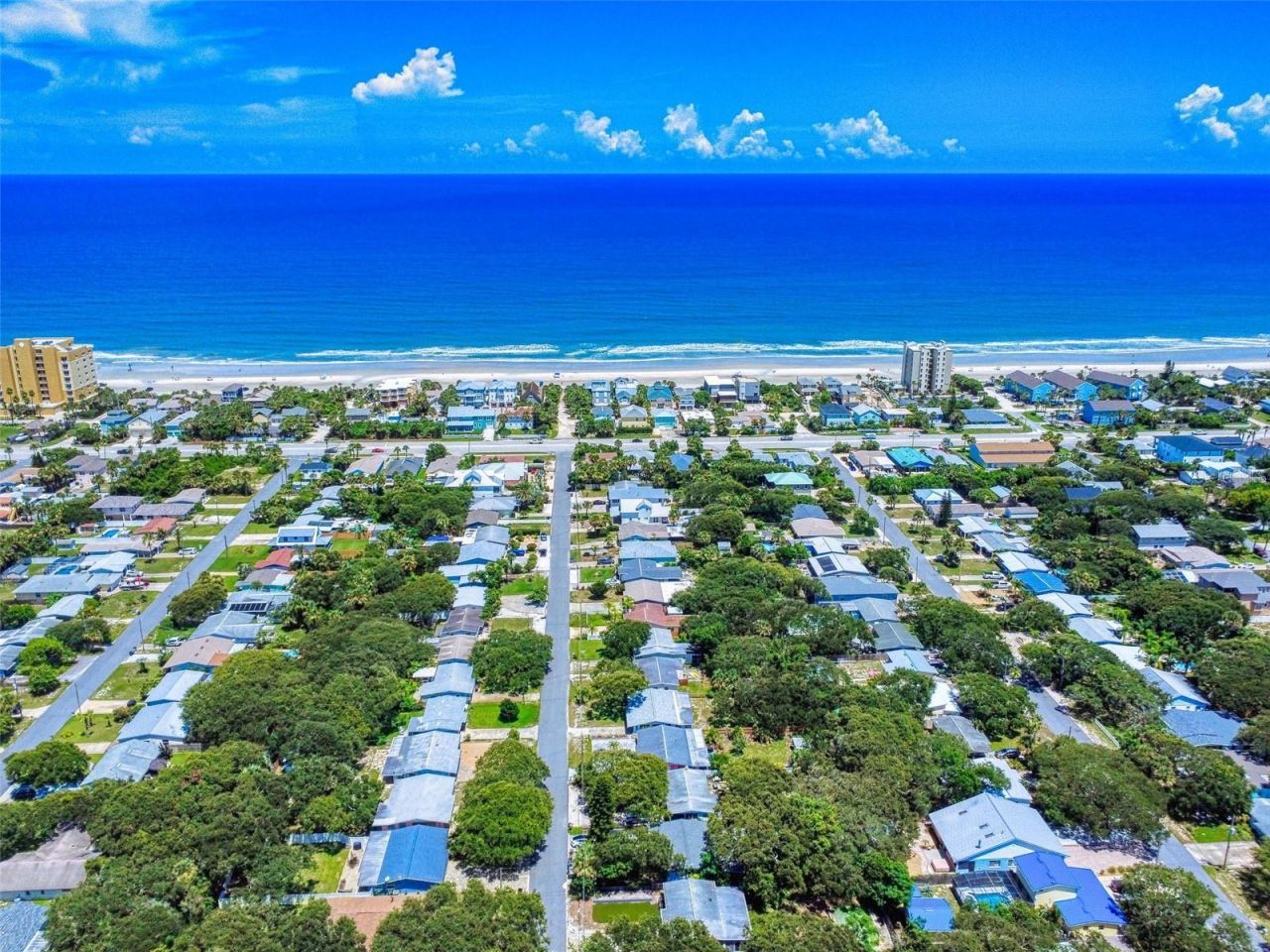 811 E 10th Avenue, New Smyrna Beach, FL 32169 Photo