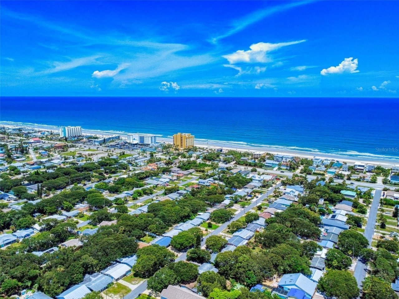 811 E 10th Avenue, New Smyrna Beach, FL 32169 Photo