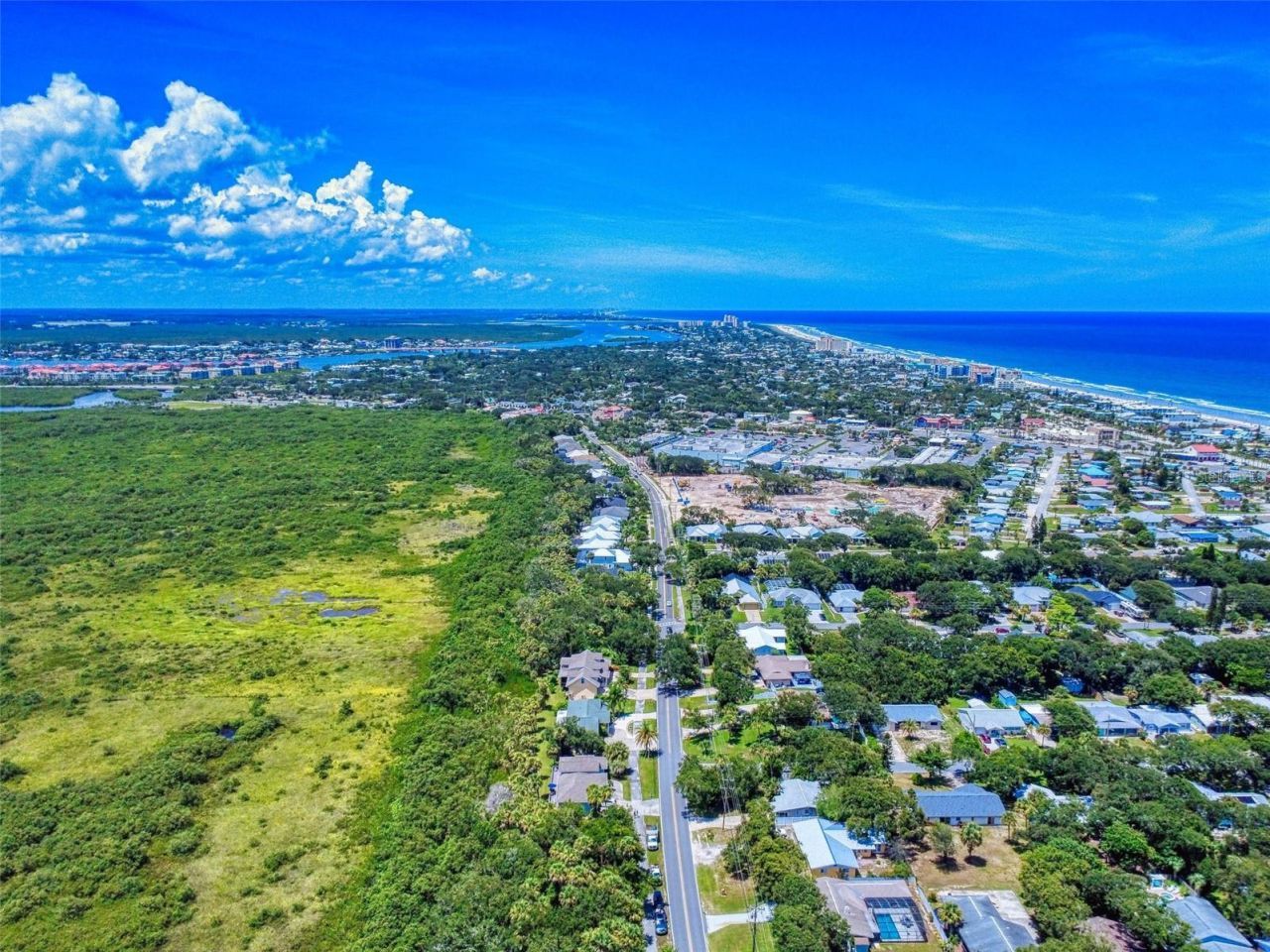 811 E 10th Avenue, New Smyrna Beach, FL 32169 Photo