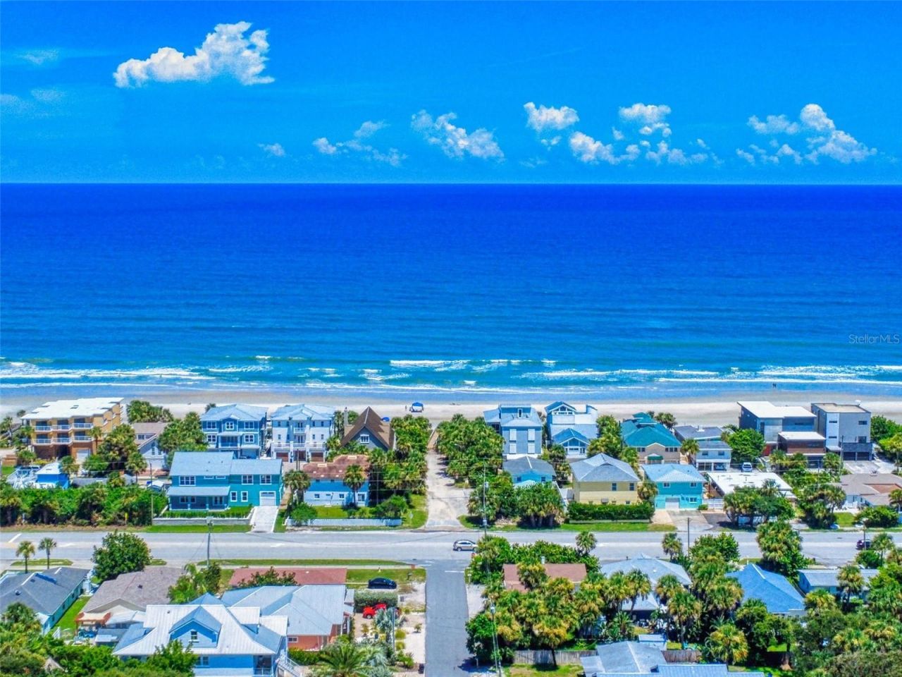 811 E 10th Avenue, New Smyrna Beach, FL 32169 Photo