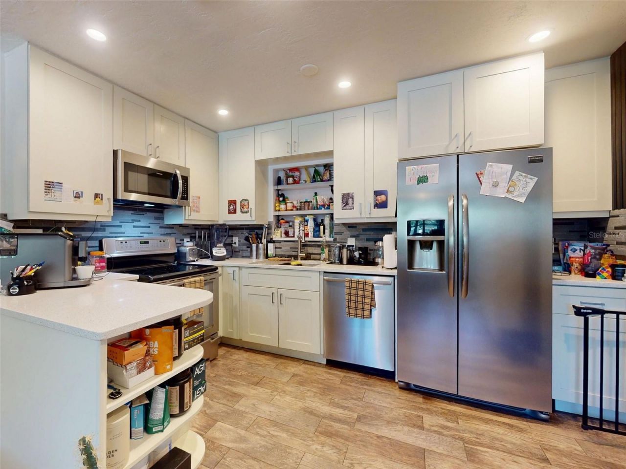 811 E 10th Avenue, New Smyrna Beach, FL 32169 Photo