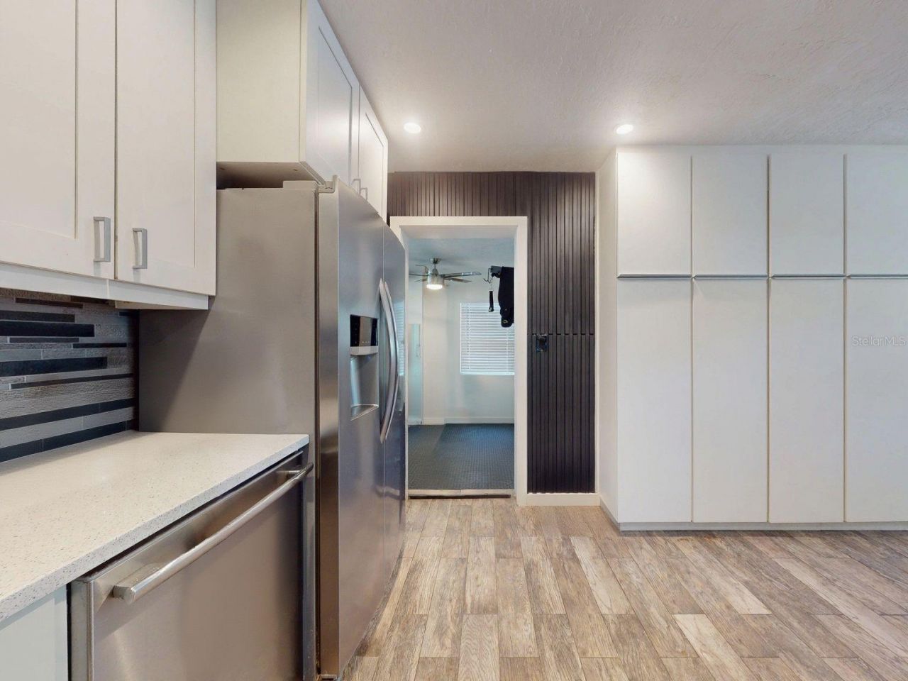 811 E 10th Avenue, New Smyrna Beach, FL 32169 Photo