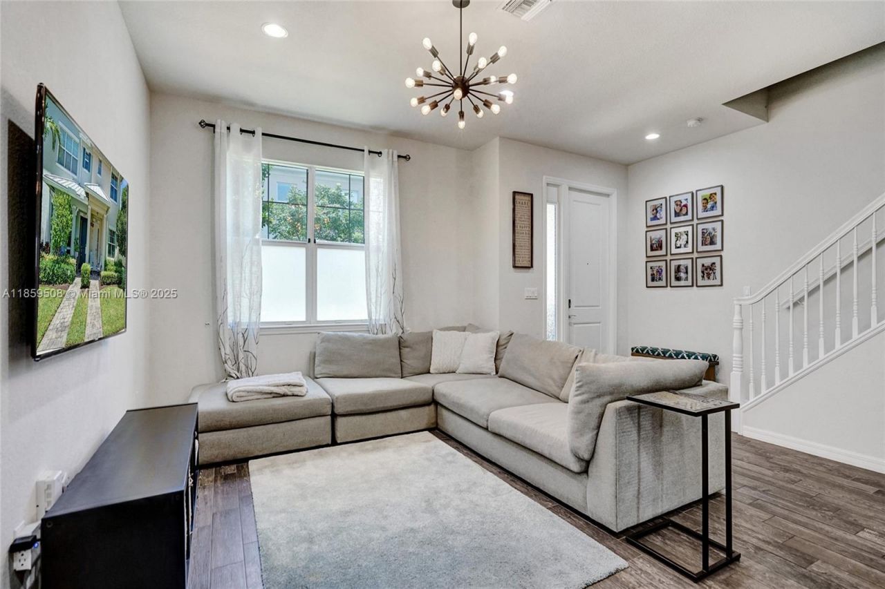 4046 Long Leaf Ln, Hollywood, FL 33021 Photo