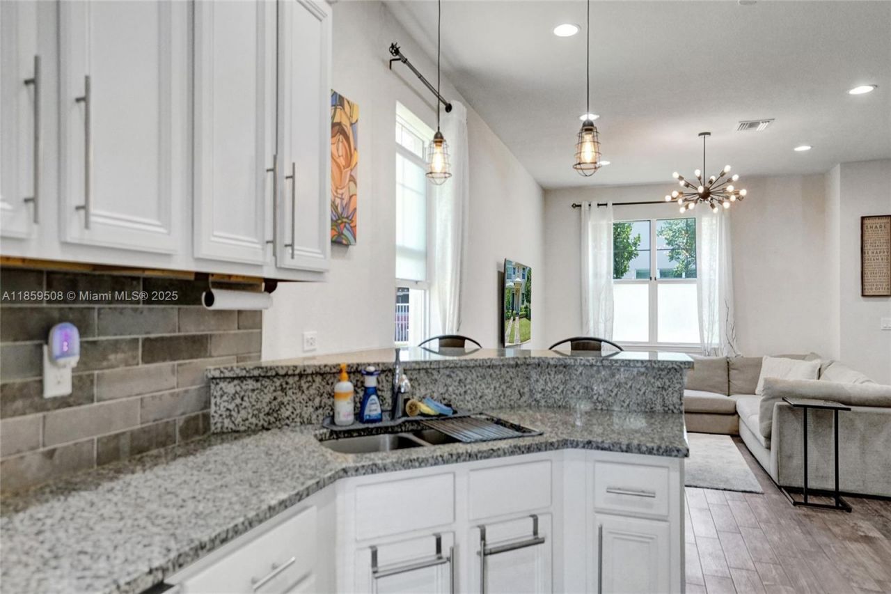 4046 Long Leaf Ln, Hollywood, FL 33021 Photo