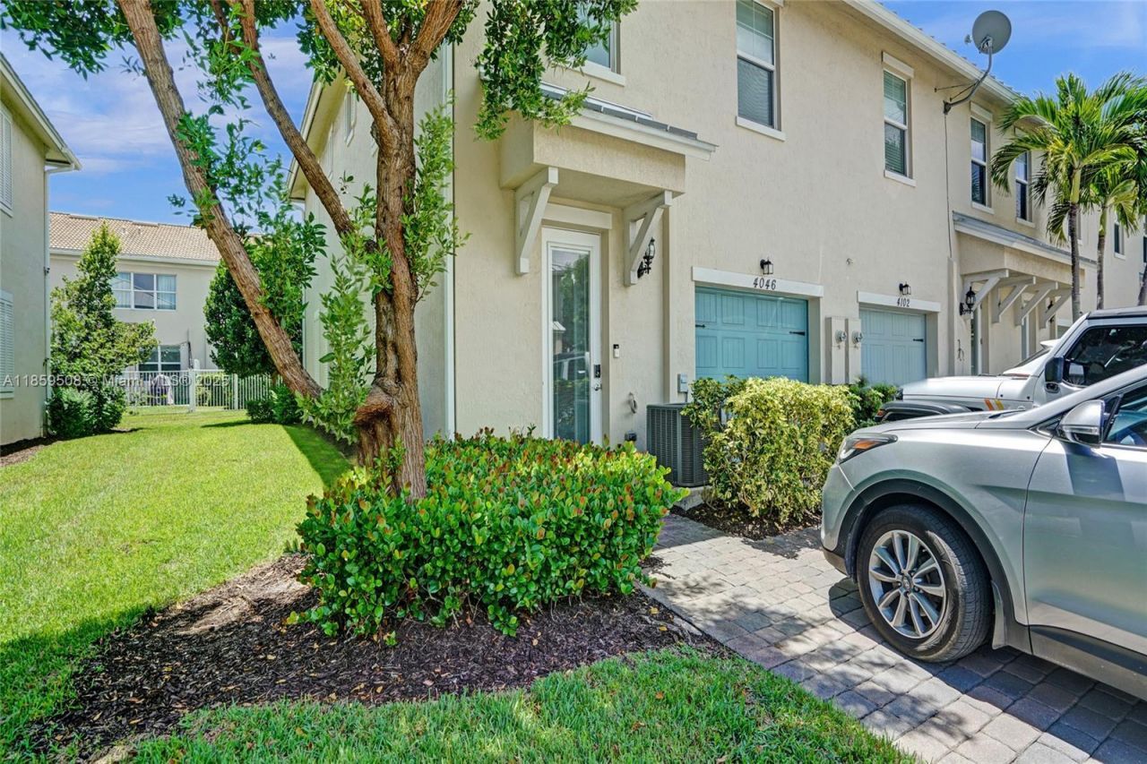 4046 Long Leaf Ln, Hollywood, FL 33021 Photo