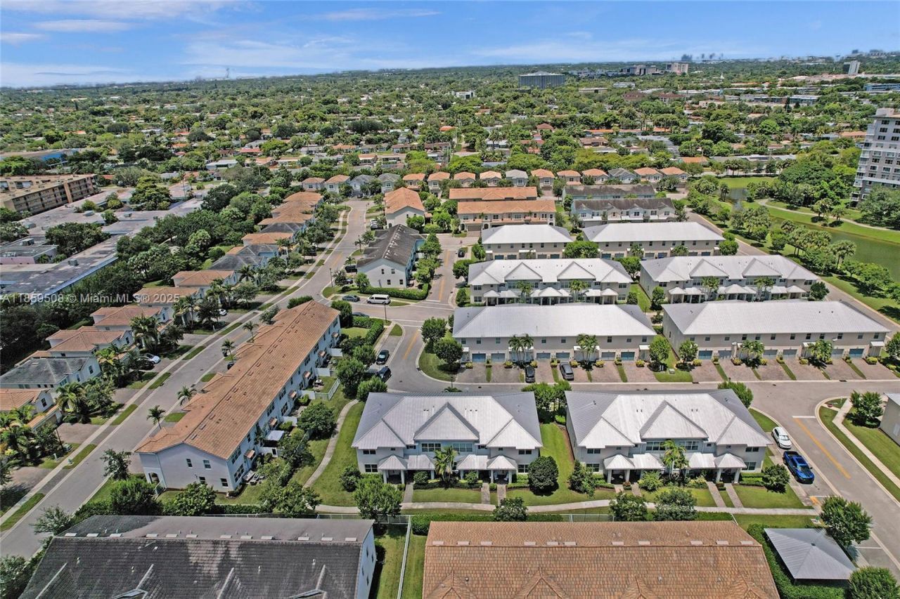 4046 Long Leaf Ln, Hollywood, FL 33021 Photo