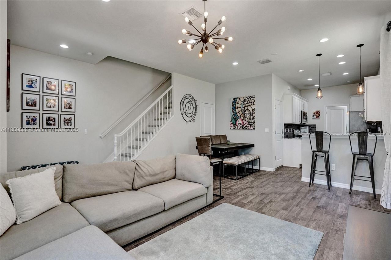 4046 Long Leaf Ln, Hollywood, FL 33021 Photo