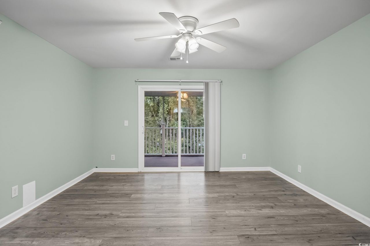 4850 Meadowsweet Dr. Photo 15