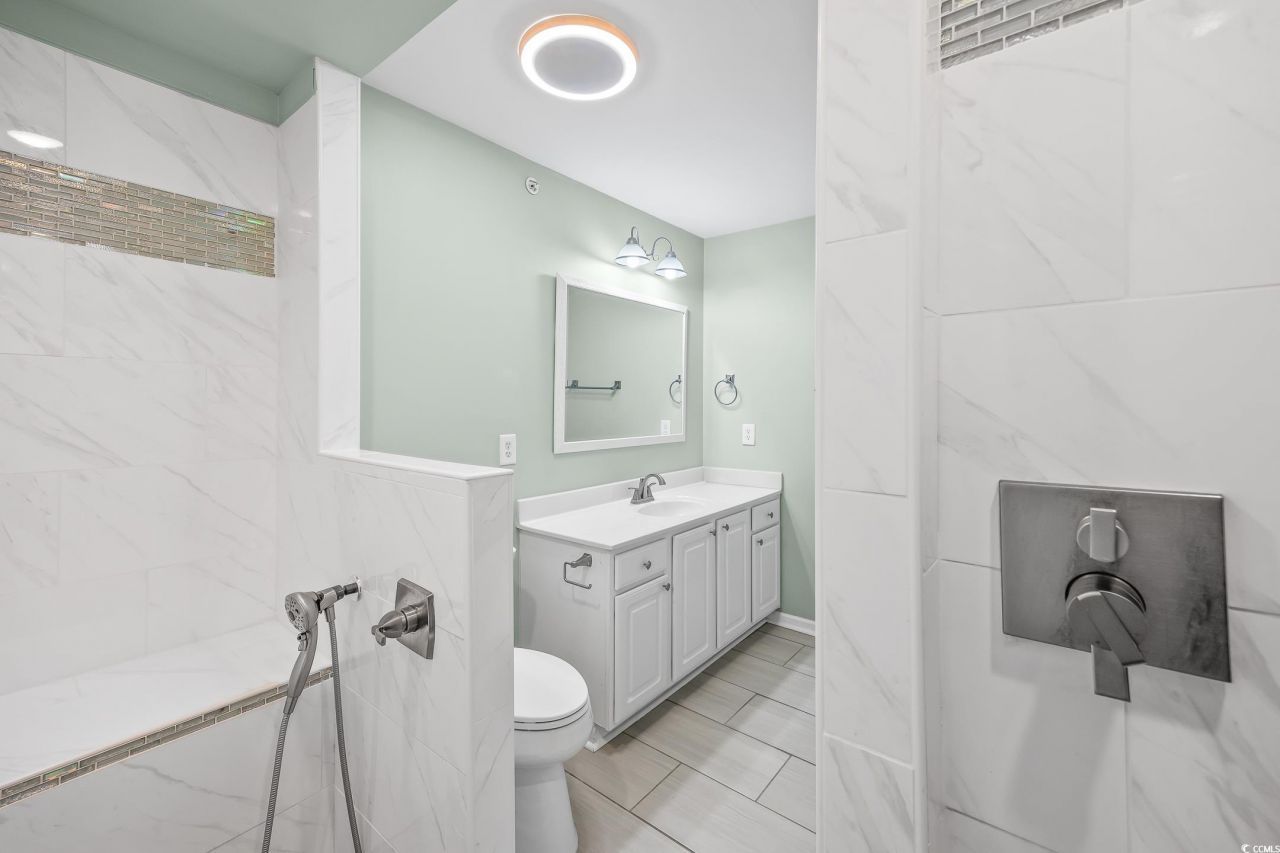 4850 Meadowsweet Dr. Photo 20