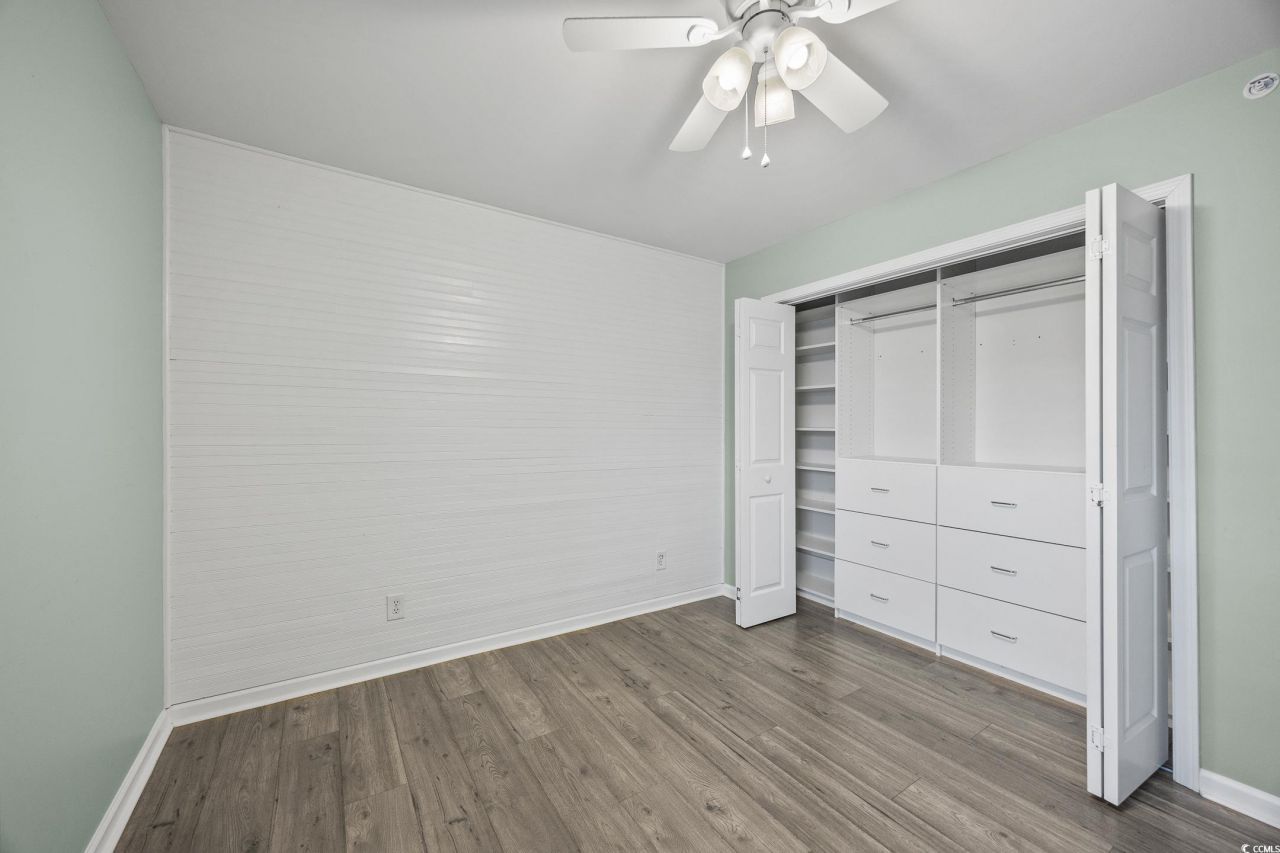 4850 Meadowsweet Dr. Photo 24