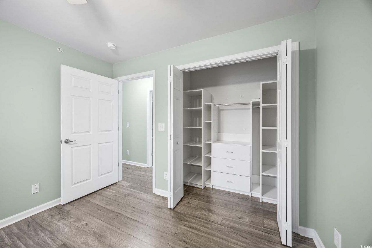 4850 Meadowsweet Dr. Photo 27