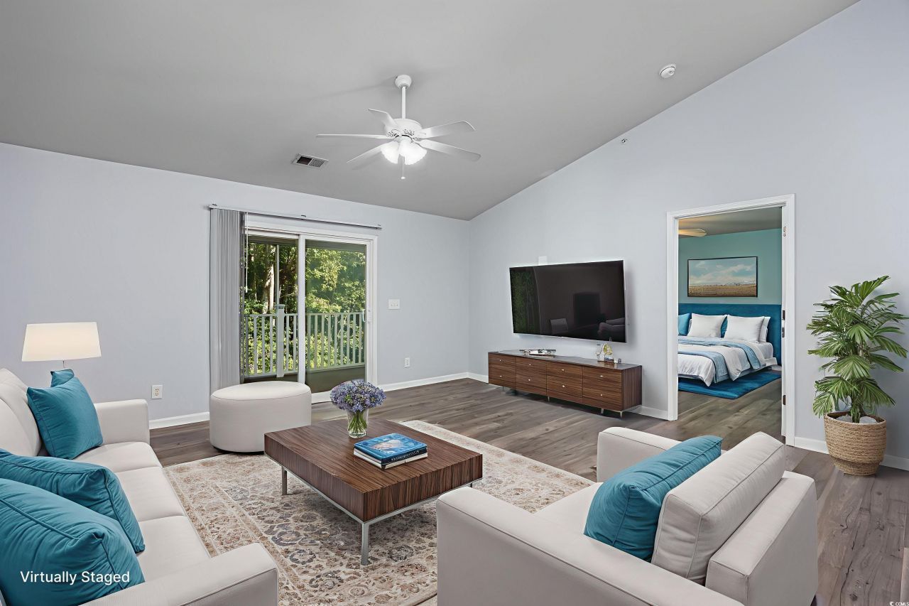 4850 Meadowsweet Dr. Photo 4