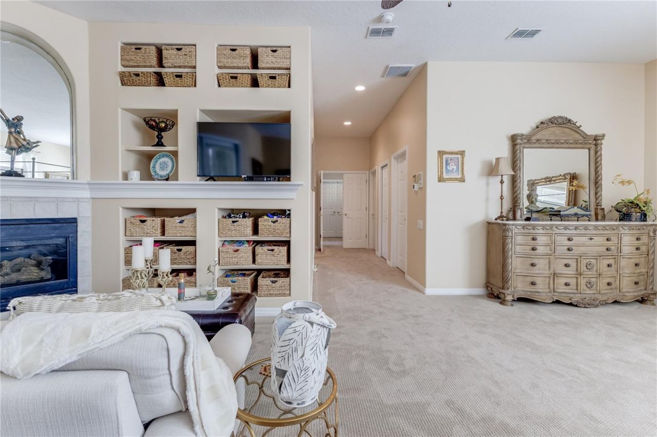 5295 Legend Hills Lane, Brooksville, FL 34609 Photo