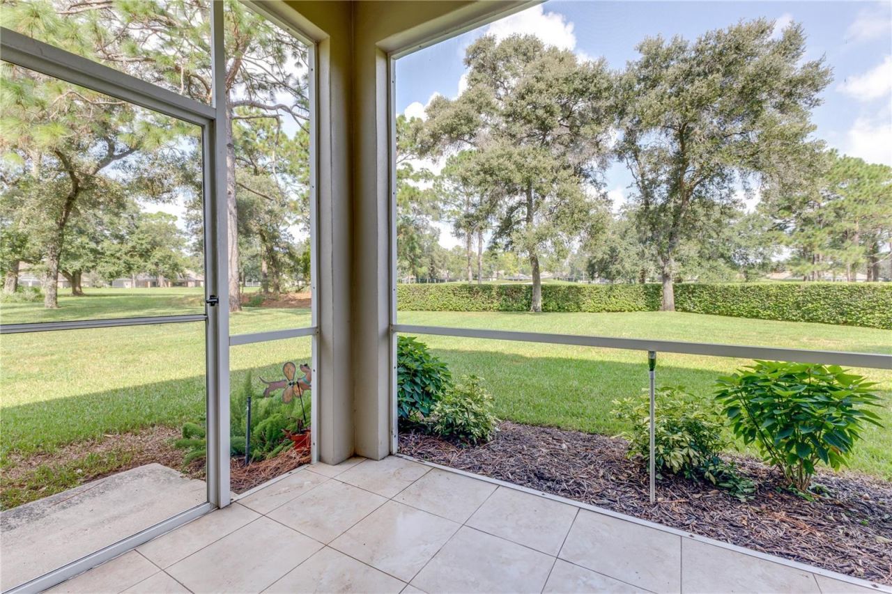 5295 Legend Hills Lane, Brooksville, FL 34609 Photo
