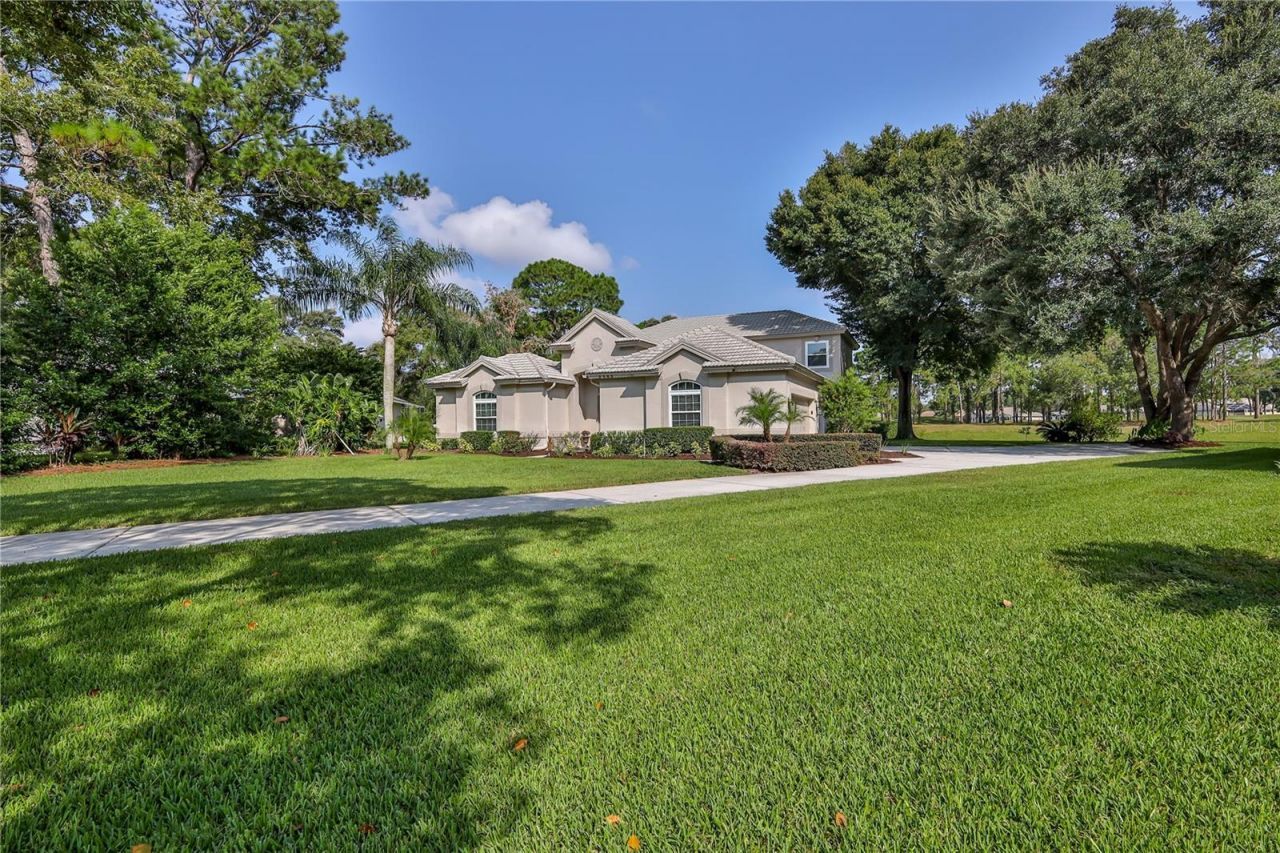 5295 Legend Hills Lane, Brooksville, FL 34609 Photo