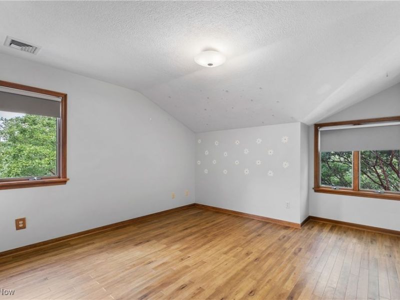 2317 Raintree Street NE, Canton, OH 44705 Photo 25