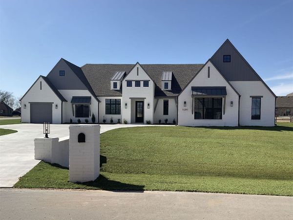 11291 S 220th East Avenue, Broken Arrow, OK 74014