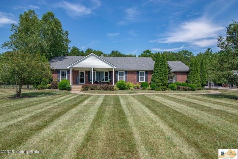 582 Shulthise Lane, Shepherdsville, KY 40165 Main Photo