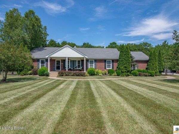 582 Shulthise Lane, Shepherdsville, KY 40165