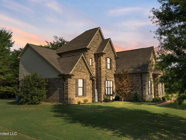 6901 Cataloochee Cove, Olive Branch, MS 38654