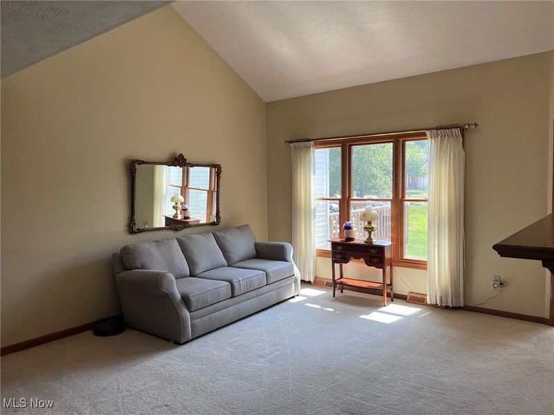 121 Oakley Green Drive, Elyria, OH 44035 Photo 11