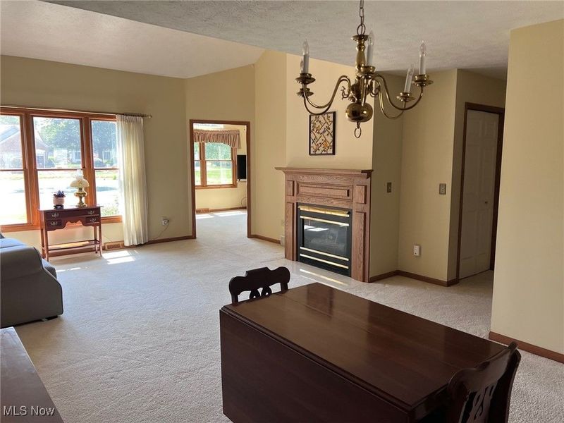 121 Oakley Green Drive, Elyria, OH 44035 Photo 12