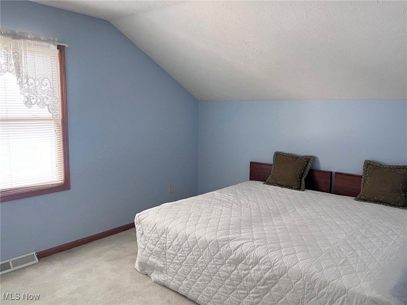 121 Oakley Green Drive, Elyria, OH 44035 Photo 27