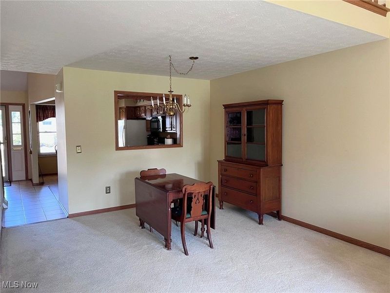 121 Oakley Green Drive, Elyria, OH 44035 Photo 8