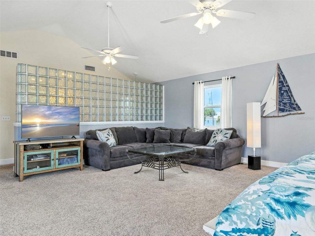 833 E 25th Avenue, New Smyrna Beach, FL 32169 Photo