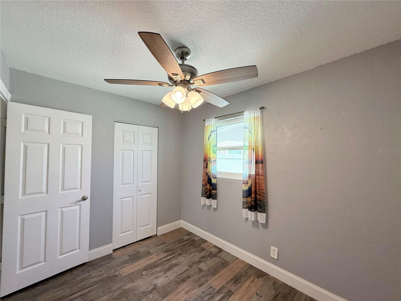 833 E 25th Avenue, New Smyrna Beach, FL 32169 Photo