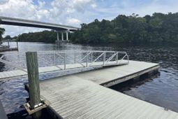 410 Harbour View Dr. photo 4