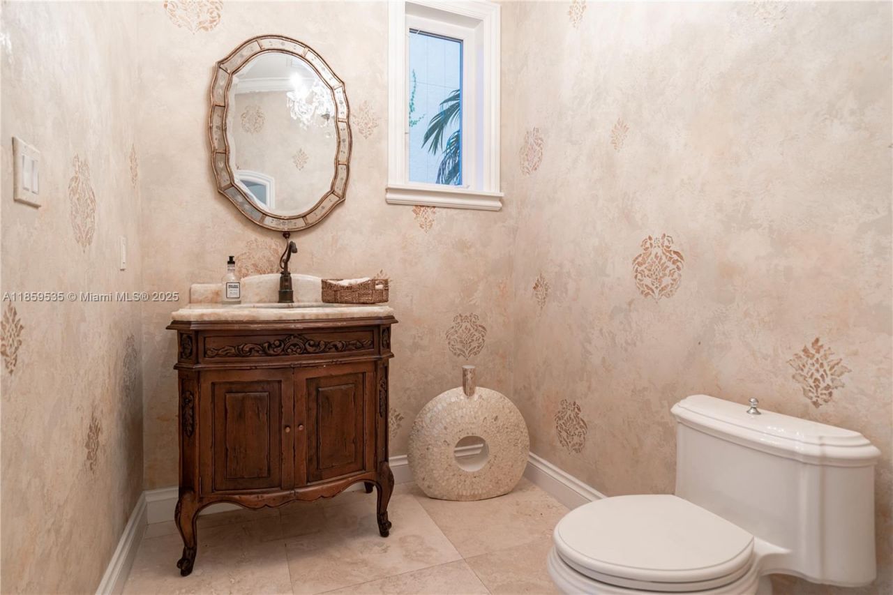 13681 Deering Bay Dr, Coral Gables, FL 33158 Photo