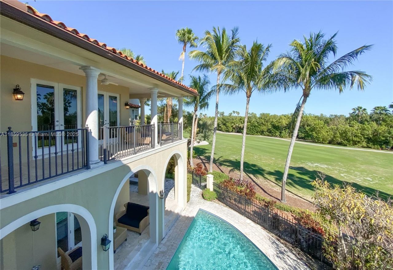 13681 Deering Bay Dr, Coral Gables, FL 33158 Photo