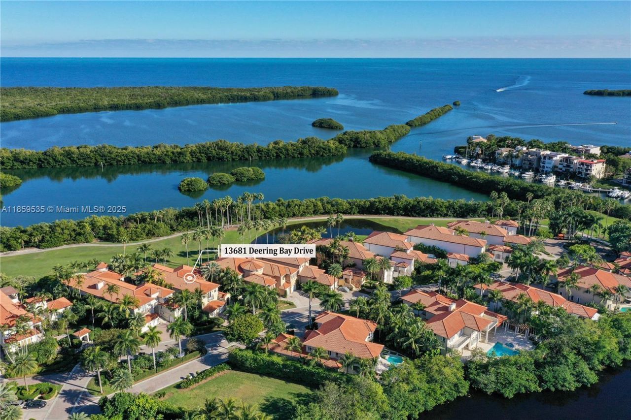 13681 Deering Bay Dr, Coral Gables, FL 33158 Photo