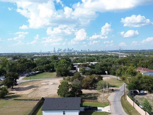 3733 Kolloch Drive, Dallas, TX 75216