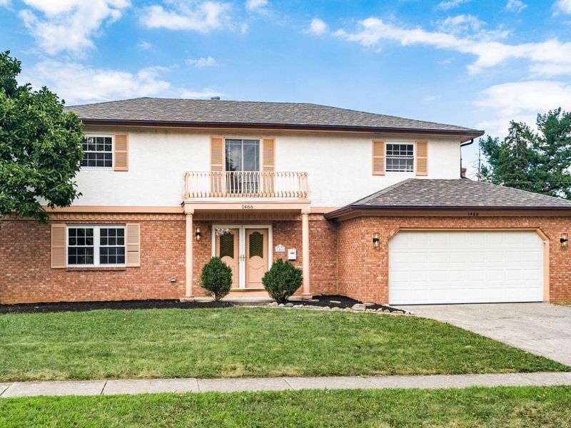 1466 Weybridge Road, Columbus, OH 43220 Photo 2