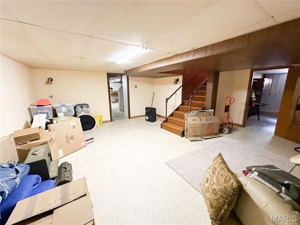 1403 S Henderson Street, Salem, MO 65560