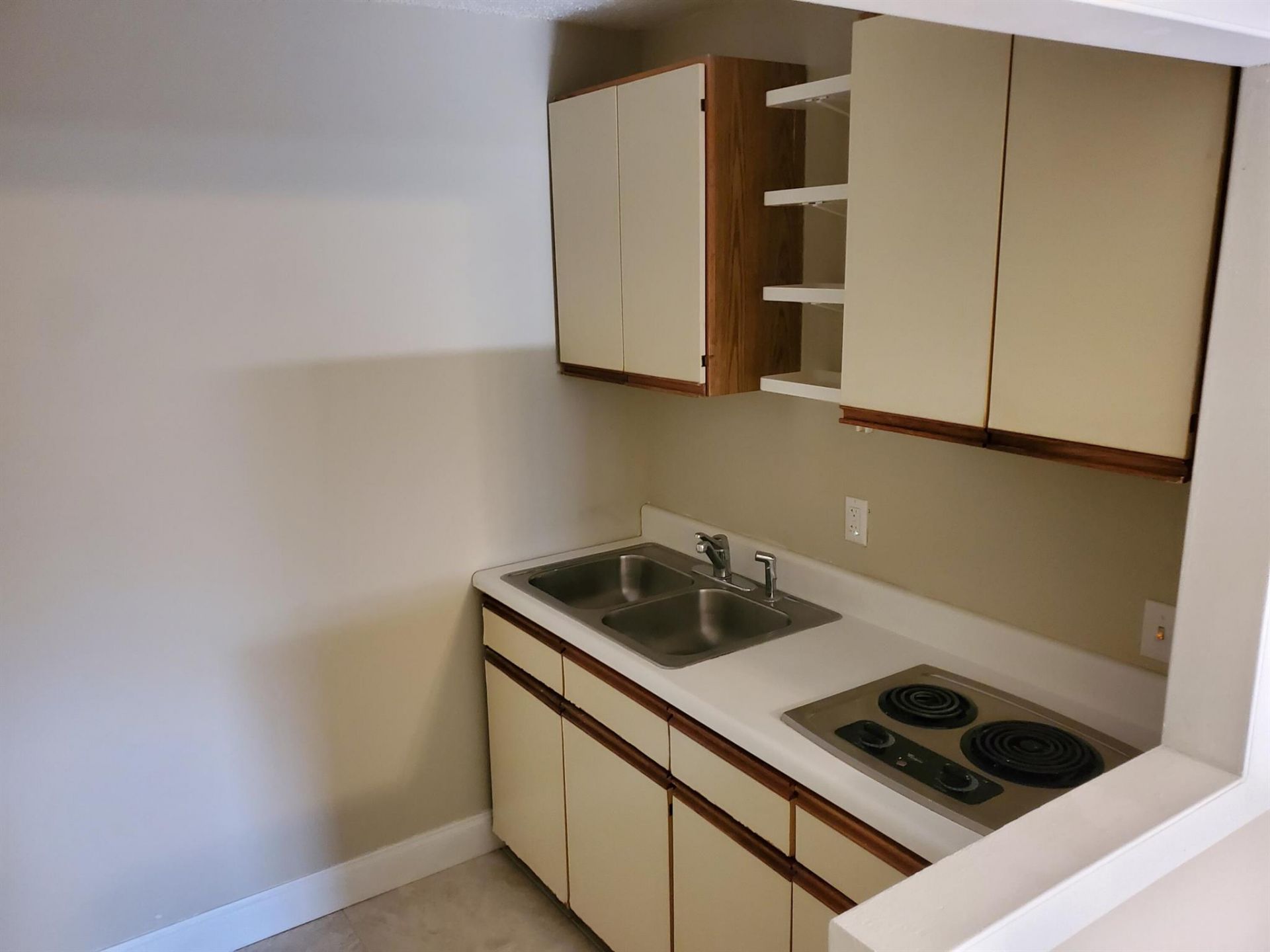 4327 Willow Brook Circle, West Palm Beach, FL 33417 Photo